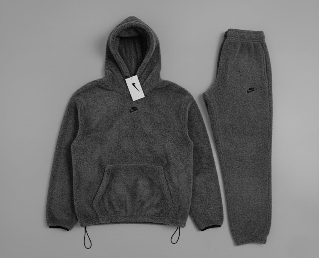 Comfortable Polar Set